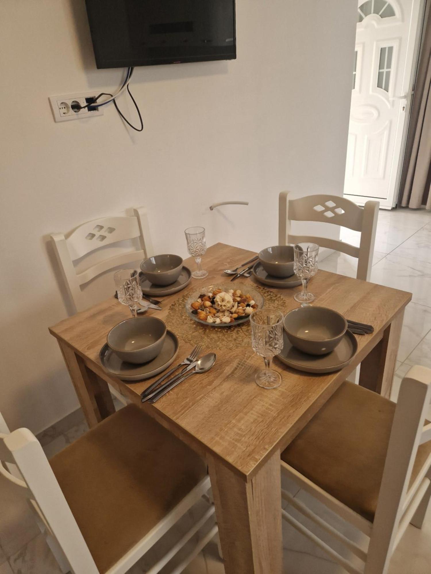 Ivana Apartments อุลซิน ภายนอก รูปภาพ