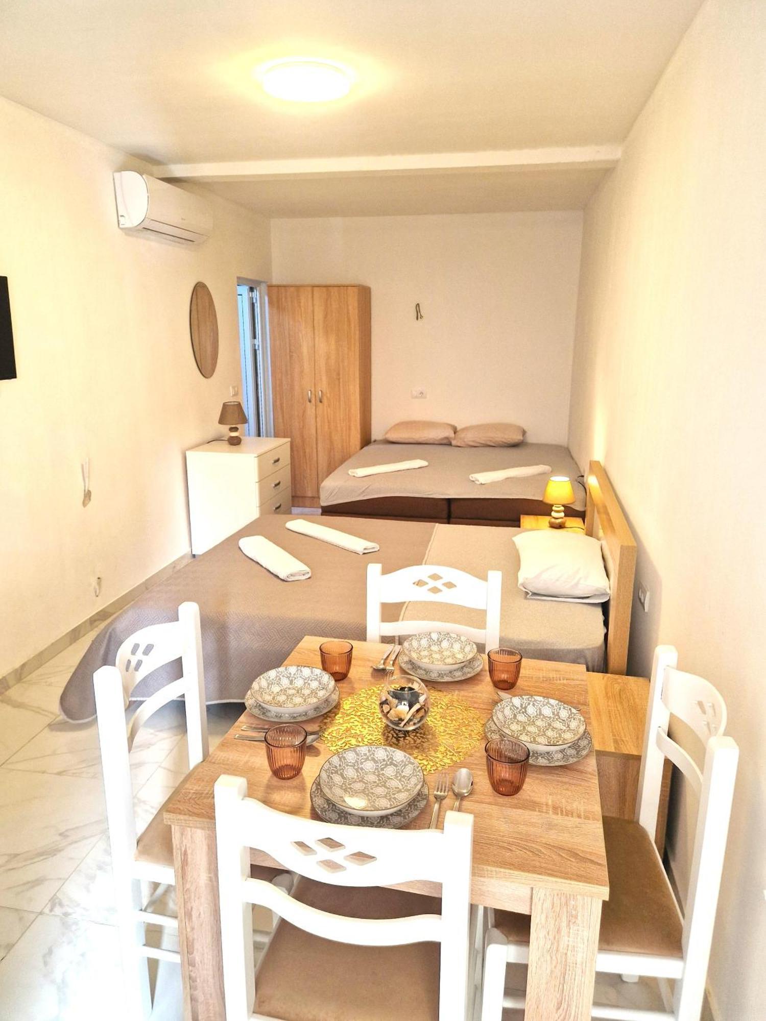 Ivana Apartments อุลซิน ภายนอก รูปภาพ