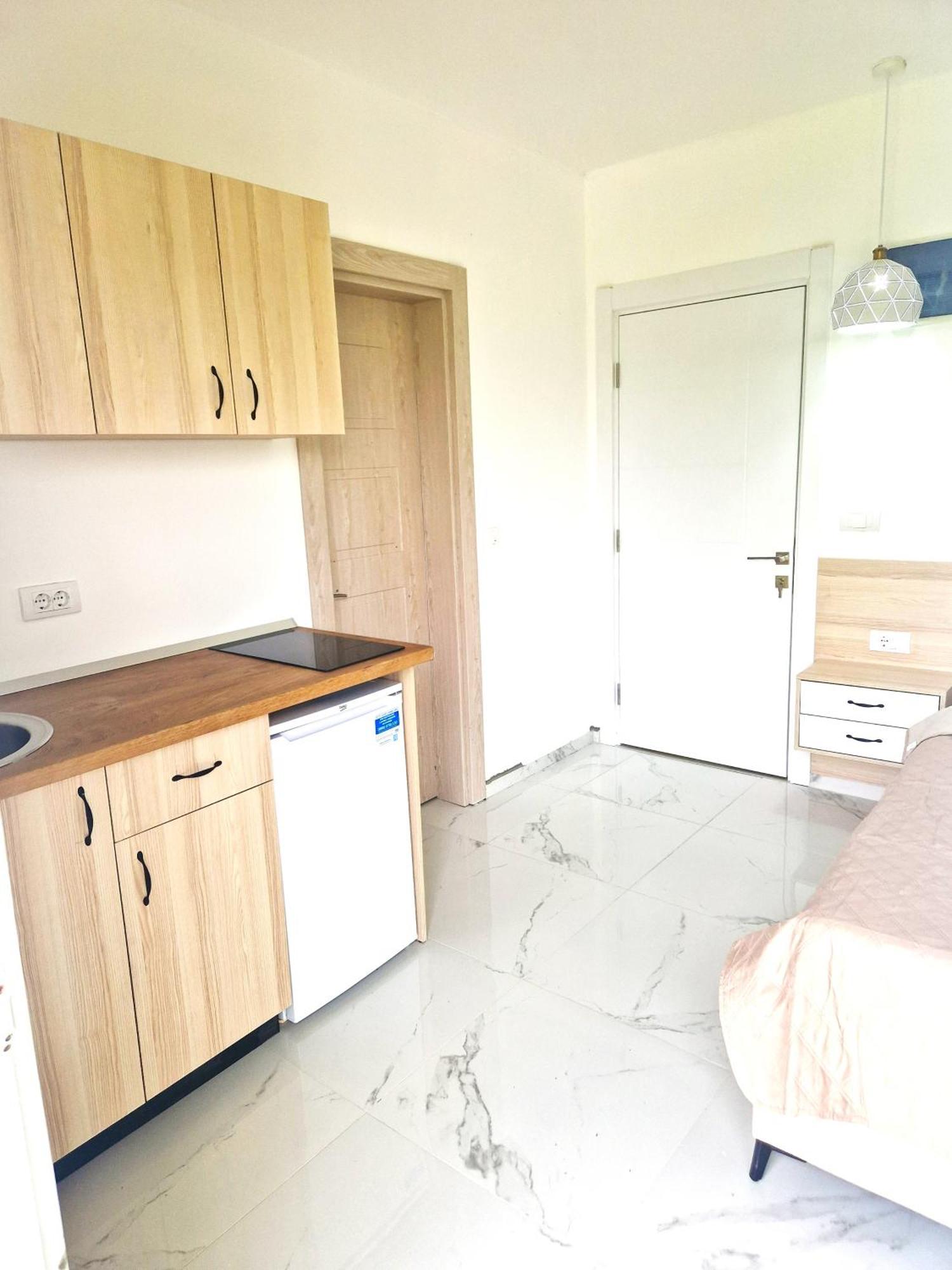 Ivana Apartments อุลซิน ภายนอก รูปภาพ