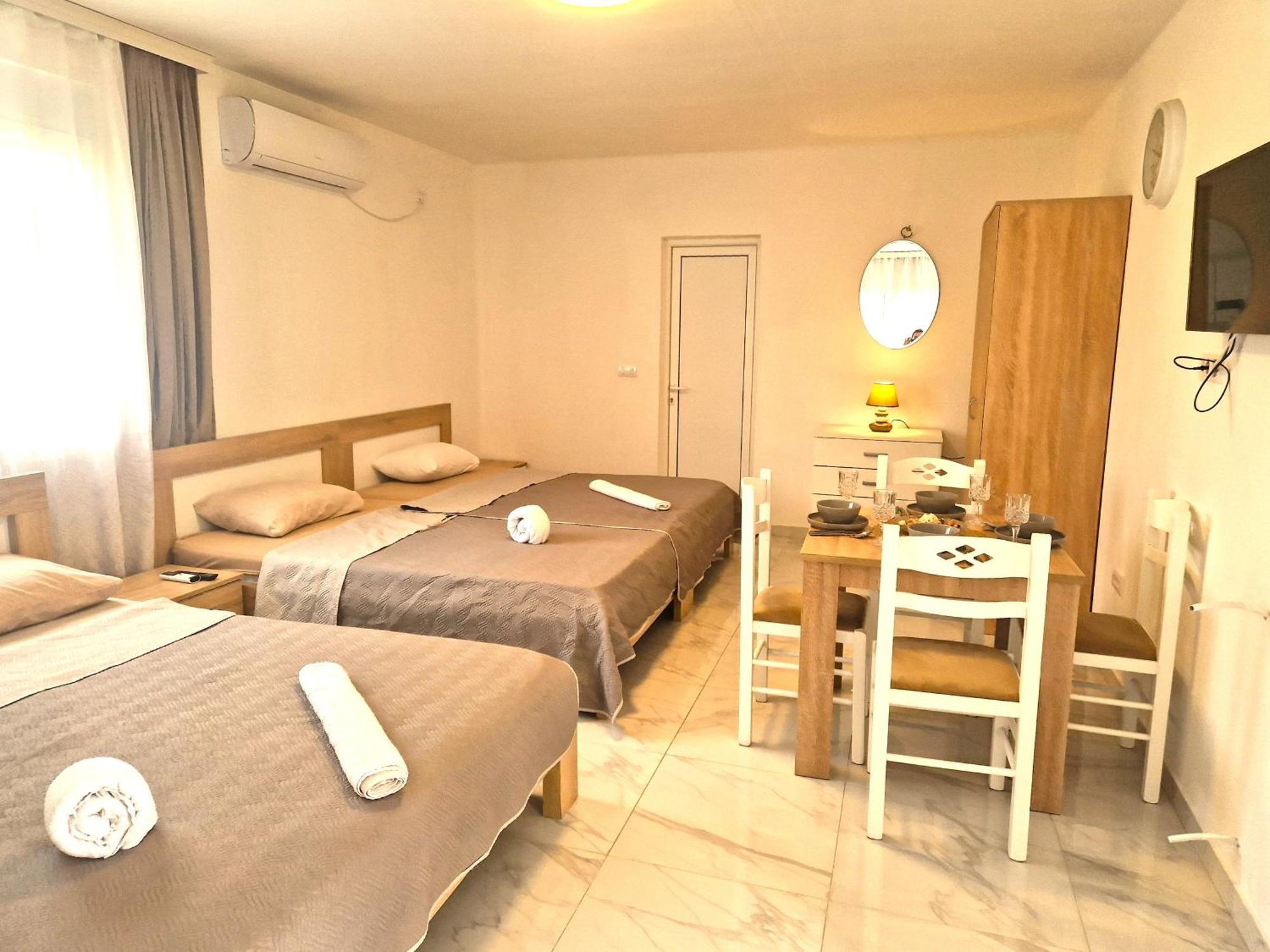 Ivana Apartments อุลซิน ภายนอก รูปภาพ