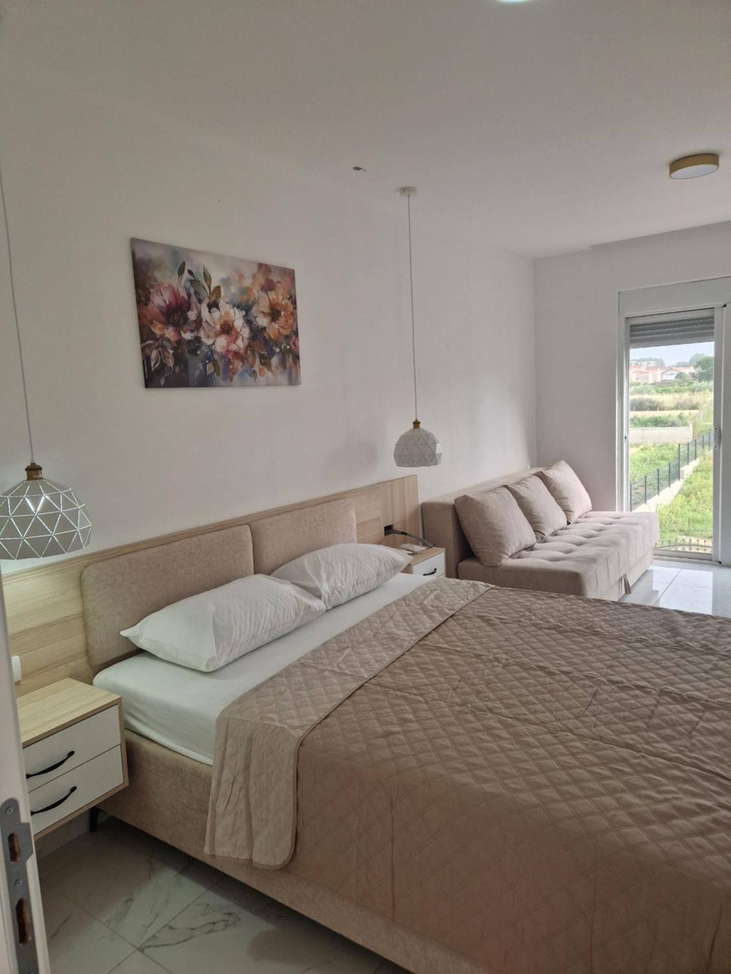 Ivana Apartments อุลซิน ภายนอก รูปภาพ